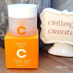 Avon Vitamin C Smoothing Lip Scrub